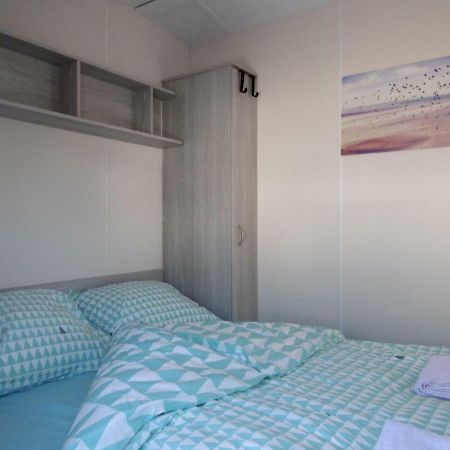 Chalet Joleen Ijmuiden Aan Zee, Vlakbij Het Strand Eksteriør billede